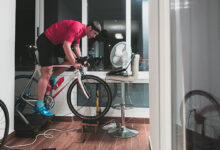 Photo of 5 prednosti vadbe na kolesarskem trenažerju